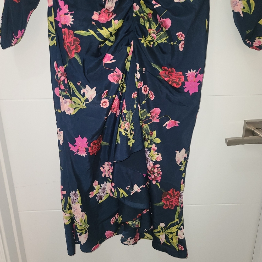 Eliza J Floral Navy Midi Cinched Dress Sz 6 EUC - Picture 7 of 10
